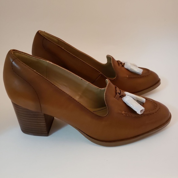 Isola Hailey tasseled loafer pumps - size 6.5 new with box - Picture 5 of 8